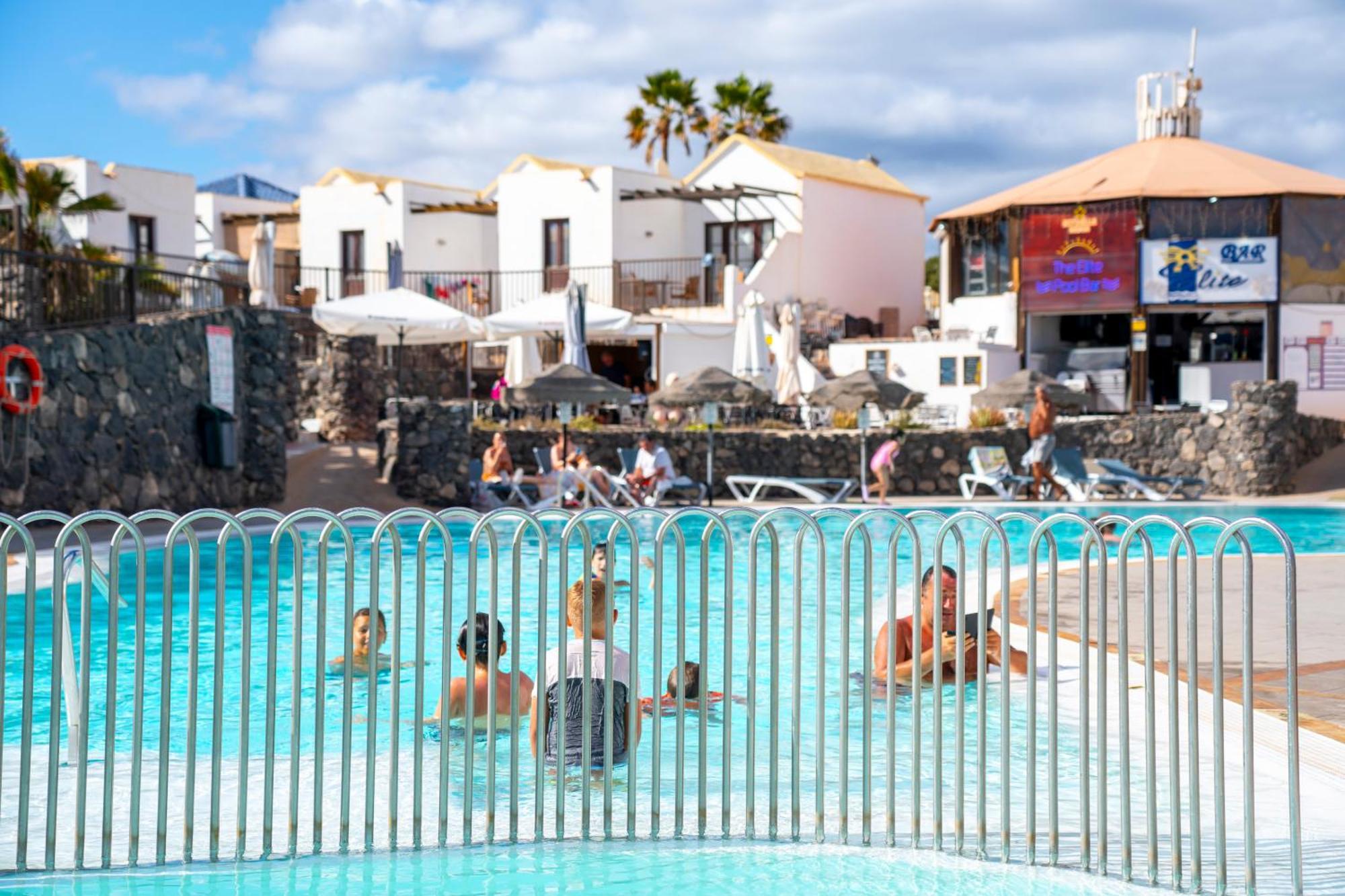 Elite Fuerteventura By Ecr Hotel Caleta De Fuste Bagian luar foto